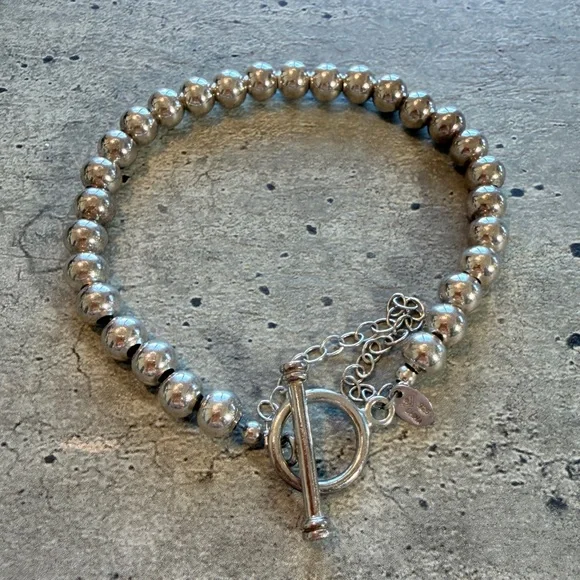 Silpada Silver Beaded Bracelet with Toggle Clasp - Picture 16 of 16